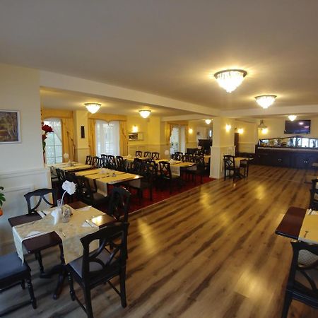 Mikołajki Hotel Mazurski Dworek מראה חיצוני תמונה