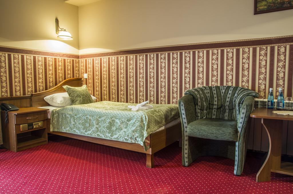 Mikołajki Hotel Mazurski Dworek חדר תמונה