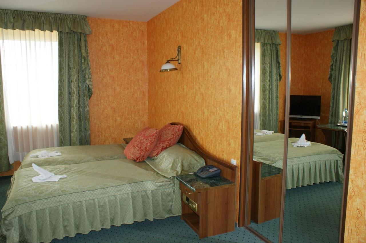 Mikołajki Hotel Mazurski Dworek חדר תמונה